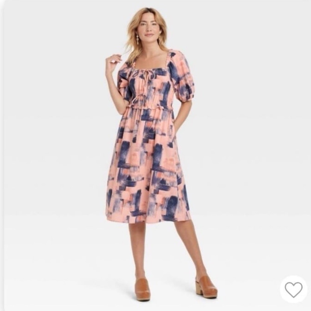 Universal Thread Cotton Puff Sleeve Abstract Geom… - image 1